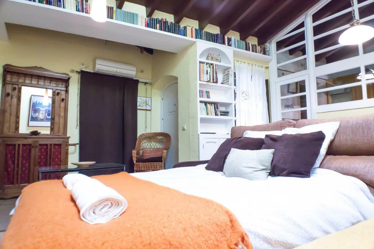 Corral De La O Triana Apartment By Valcambre セビリア エクステリア 写真